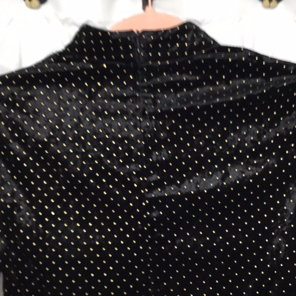 Top - Picture 3 of 4